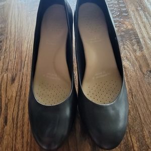Rockport Heels